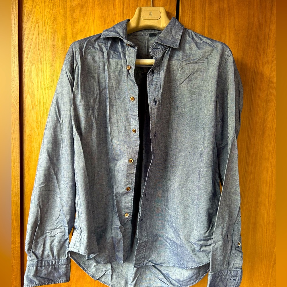 R45 shirt size 4